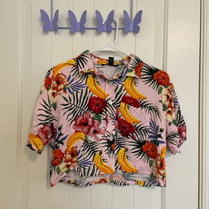 Forever 21 women’s tropical button down cropped shirt — small‎